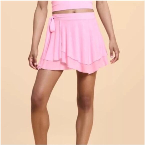 NEW Blogilates Women's Dance Studio Ribbon Wrap Skort Nosegay Size L - Picture 1 of 7